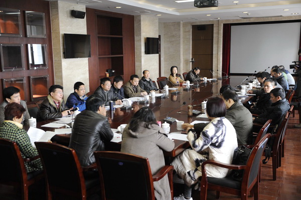 taolun003.JPG 04c35943cd1ac64b99f296577c67f173.jpg